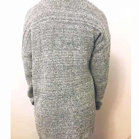 NWOT Grey Cardigan - Picture 3 of 3